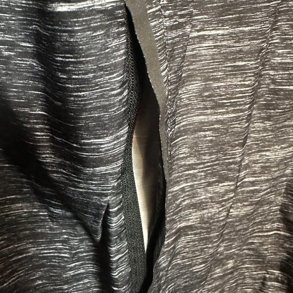 Lululemon Pack it Jacket 11 Mens Needles White Black - Picture 5 of 7